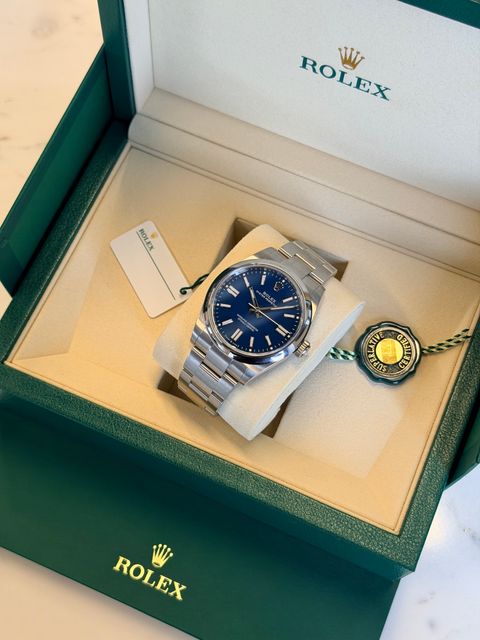 Rolex Oyster Perpetual 41 134300 Image 3